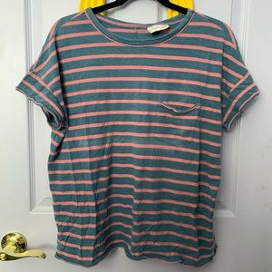 Universal Thread Women’s T shirt